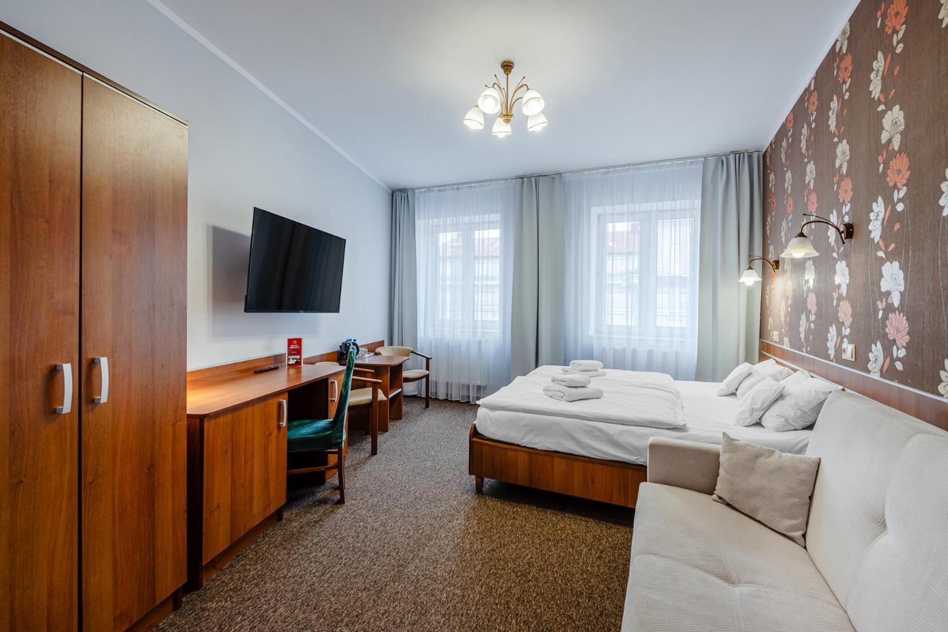 Hotel Bristol Kielce Luaran gambar