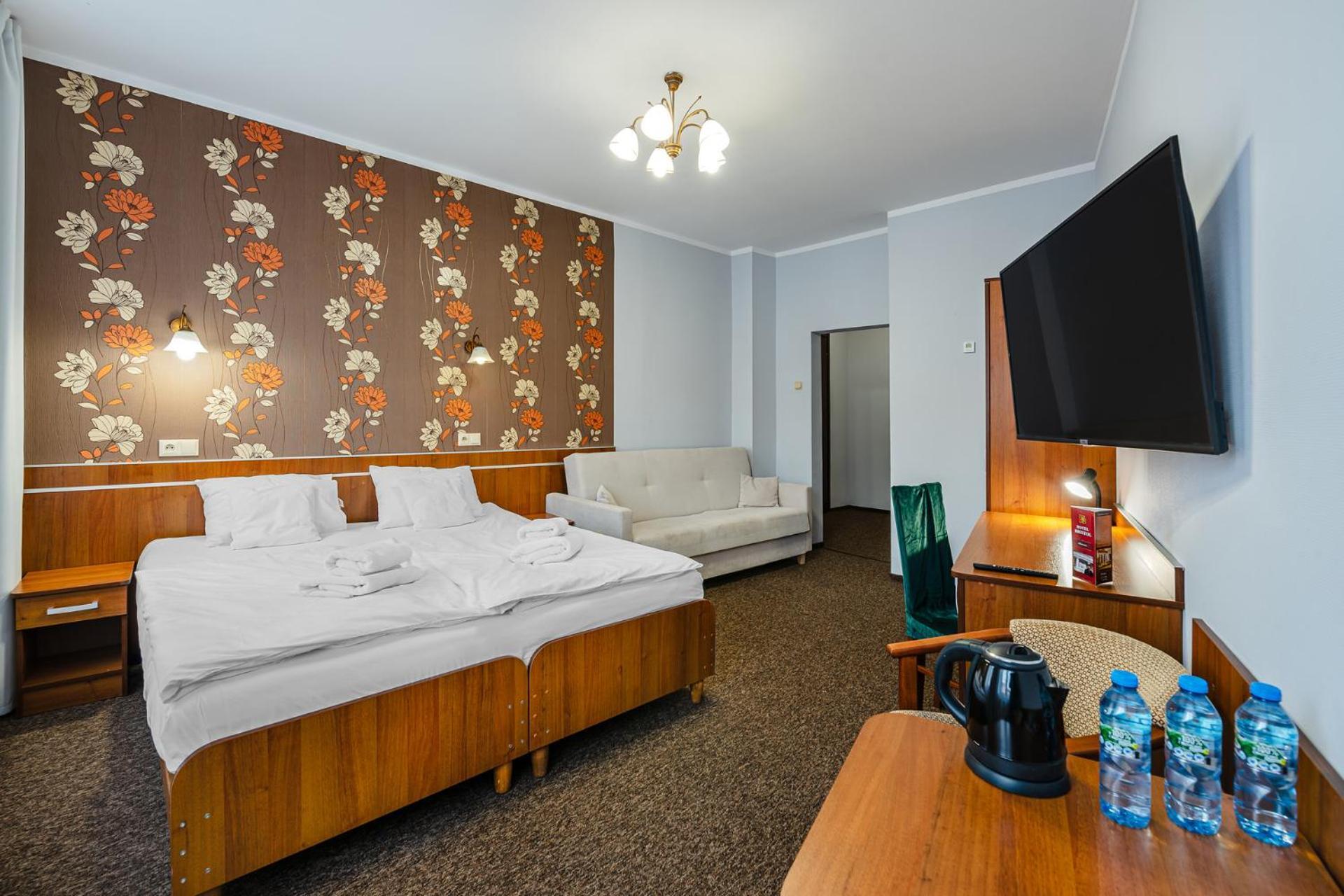 Hotel Bristol Kielce Luaran gambar