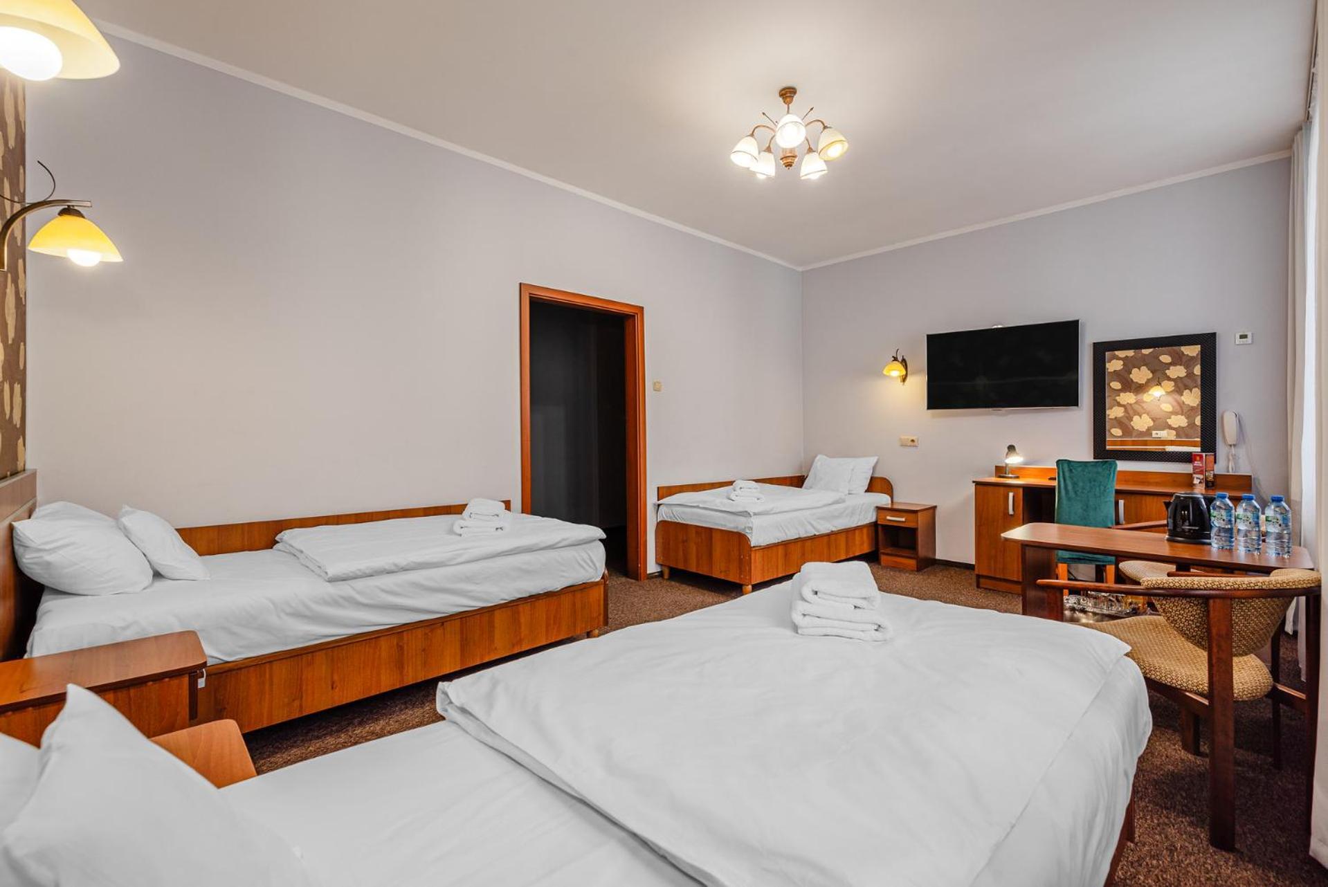 Hotel Bristol Kielce Luaran gambar